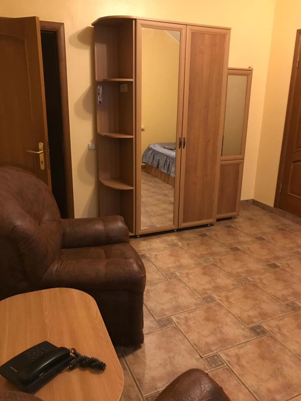 Hotel Rava-Ruska Luaran gambar